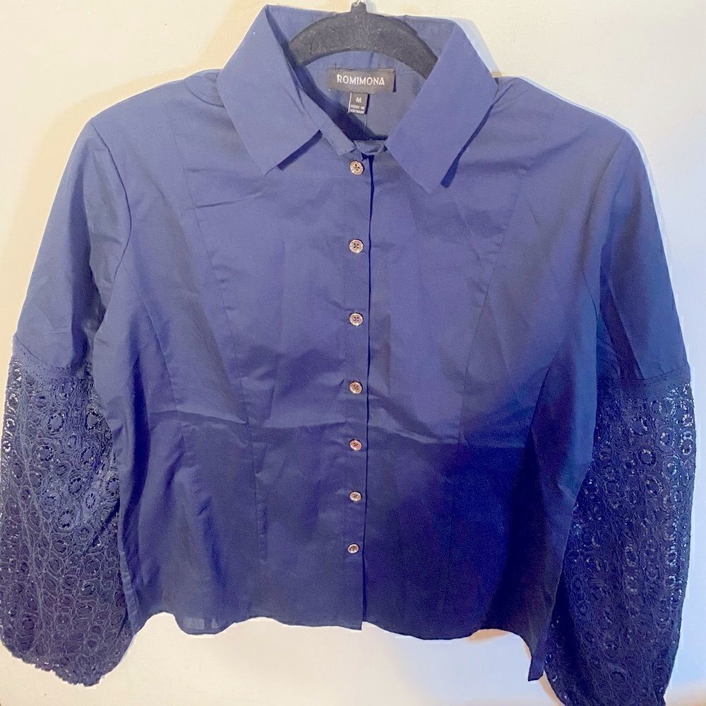 🎉Romimona Women’s Button Up Long Sleeve Shirt (Sizes) Large and Medium